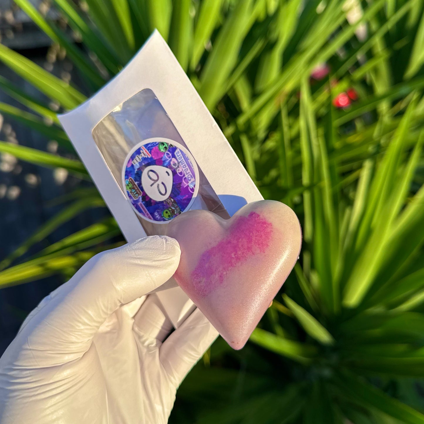 *Exclusive* - NZ Ice cream x choc deluxe bundle (Level 3) ππ¦