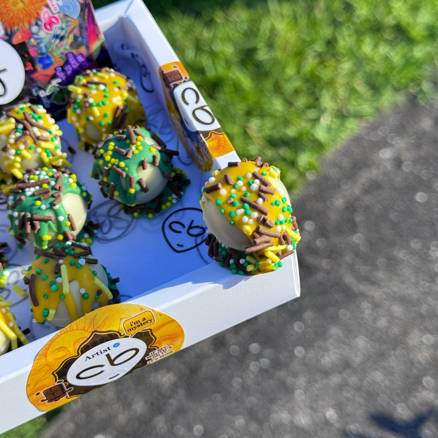 *NEW* PARADISE PINEAPPLE LUMP CHOCBITES š